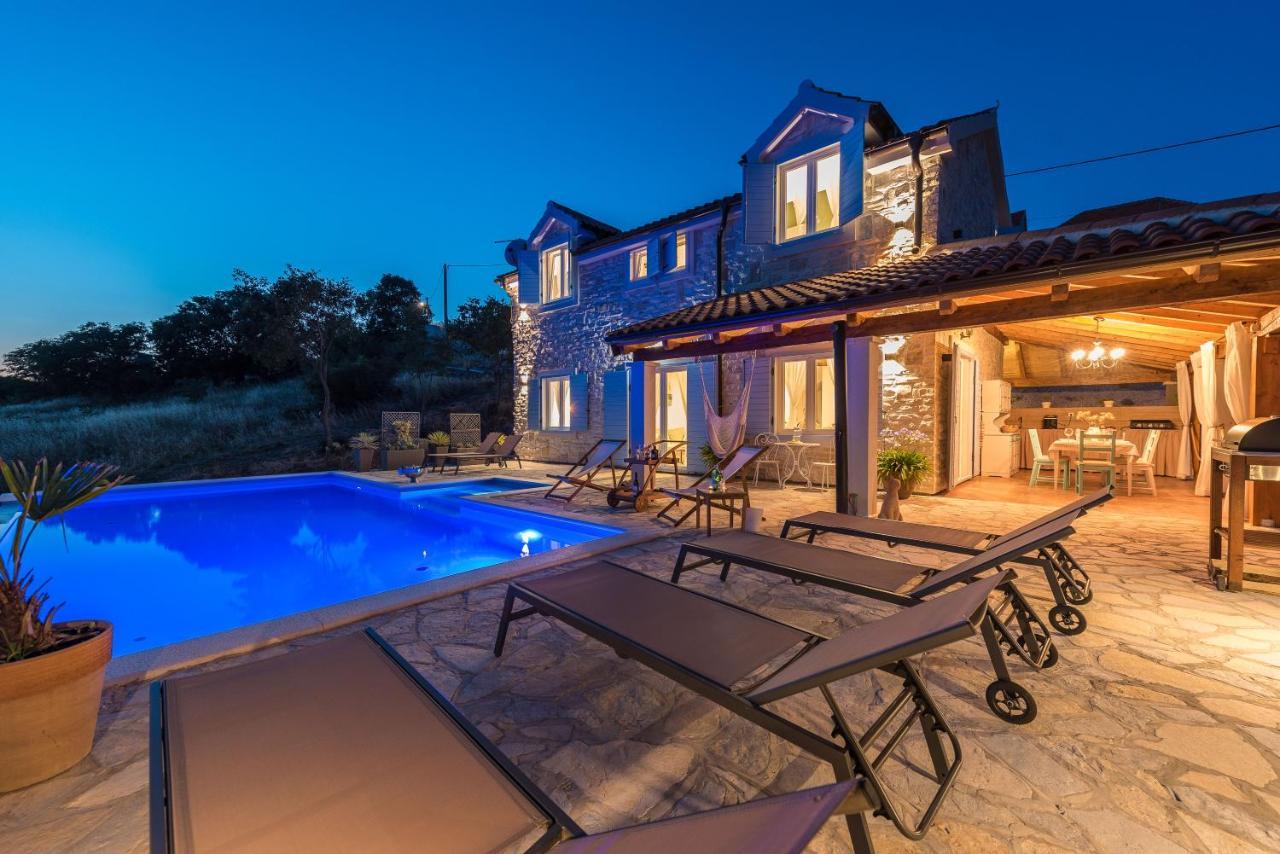 Brand New Villa Cara D Oro, Vrana Vrana  Екстериор снимка