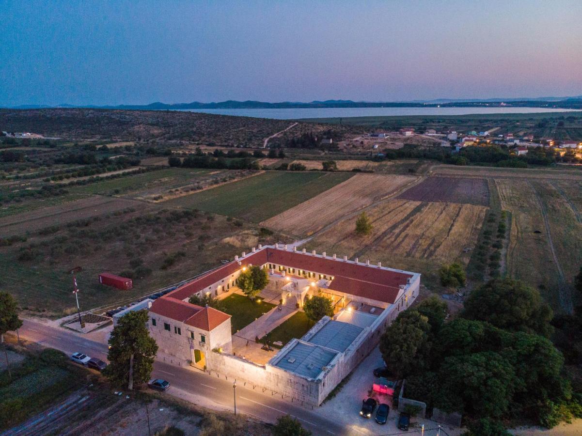 Brand New Villa Cara D Oro, Vrana Vrana  Екстериор снимка