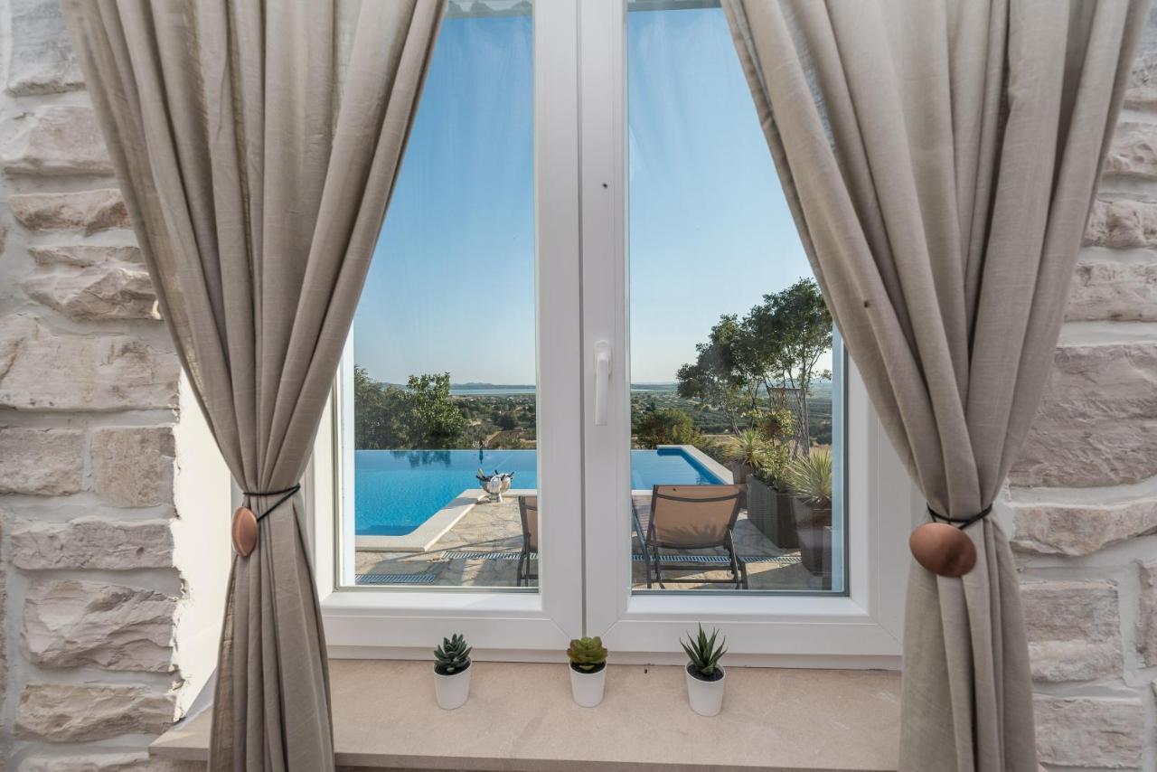 Brand New Villa Cara D Oro, Vrana Vrana  Екстериор снимка