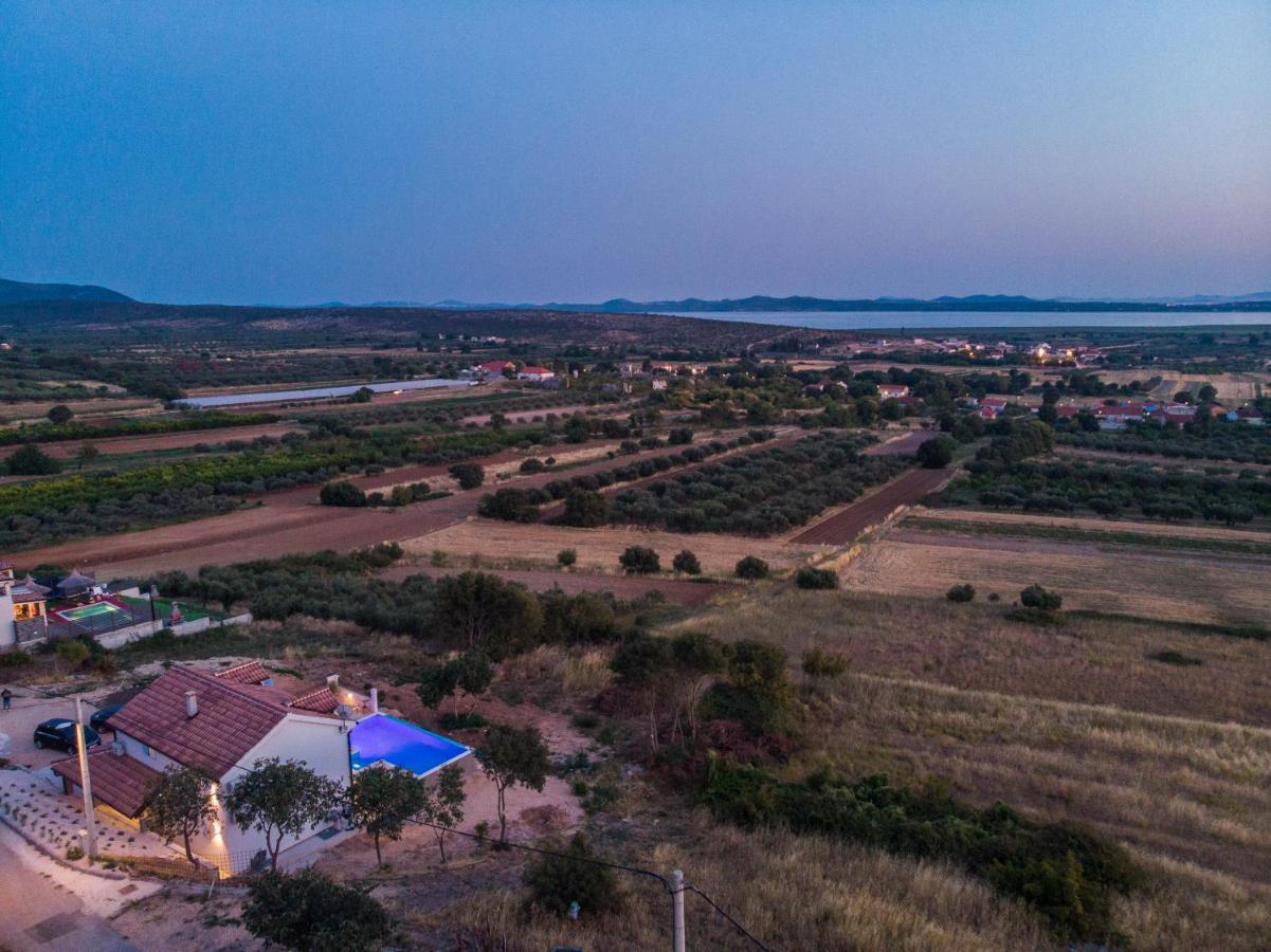 Brand New Villa Cara D Oro, Vrana Vrana  Екстериор снимка